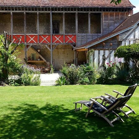 トロワ Le Jardin De La Cathedrale Bed & Breakfast エクステリア 写真