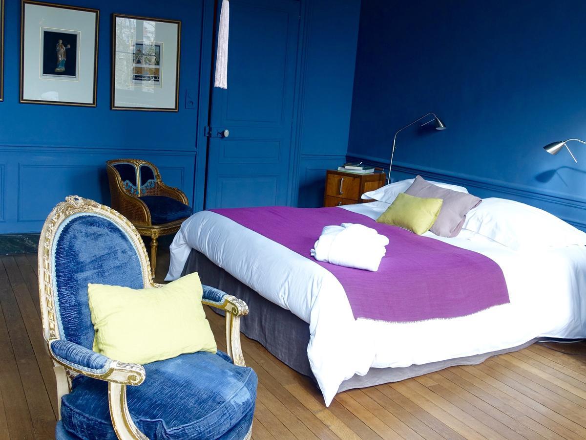 トロワ Le Jardin De La Cathedrale Bed & Breakfast エクステリア 写真
