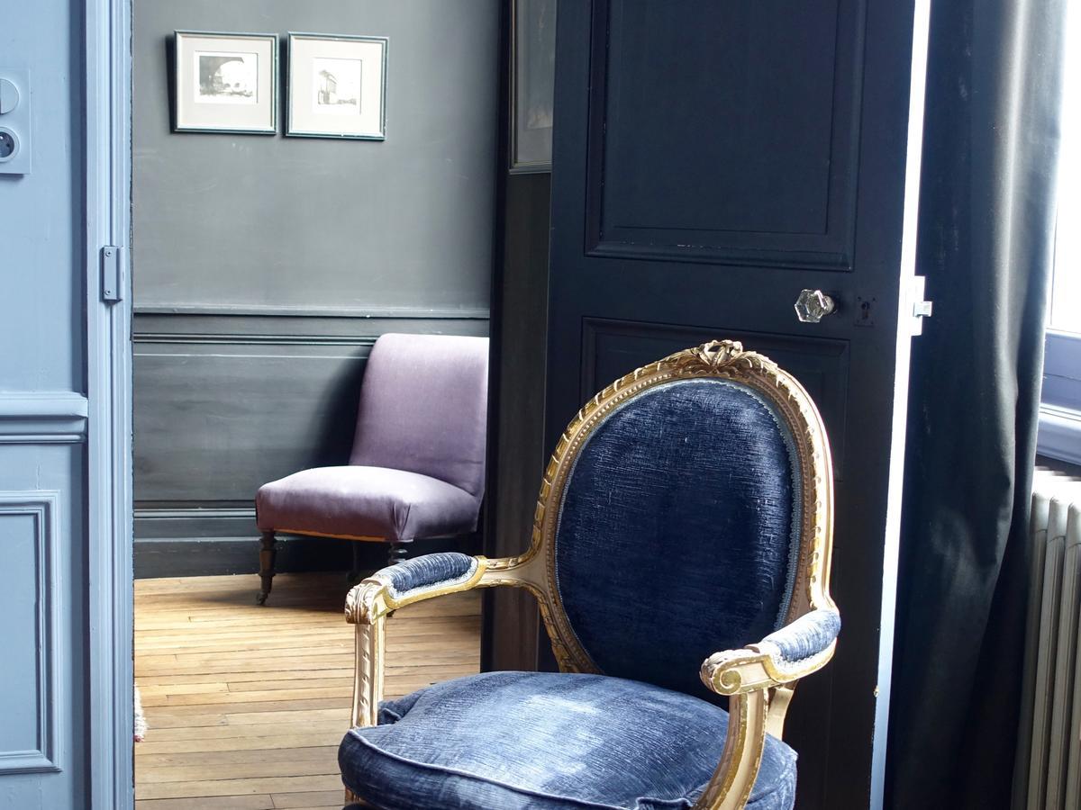 トロワ Le Jardin De La Cathedrale Bed & Breakfast エクステリア 写真