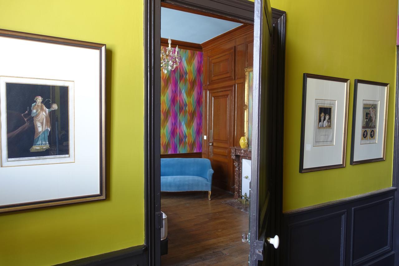 トロワ Le Jardin De La Cathedrale Bed & Breakfast エクステリア 写真