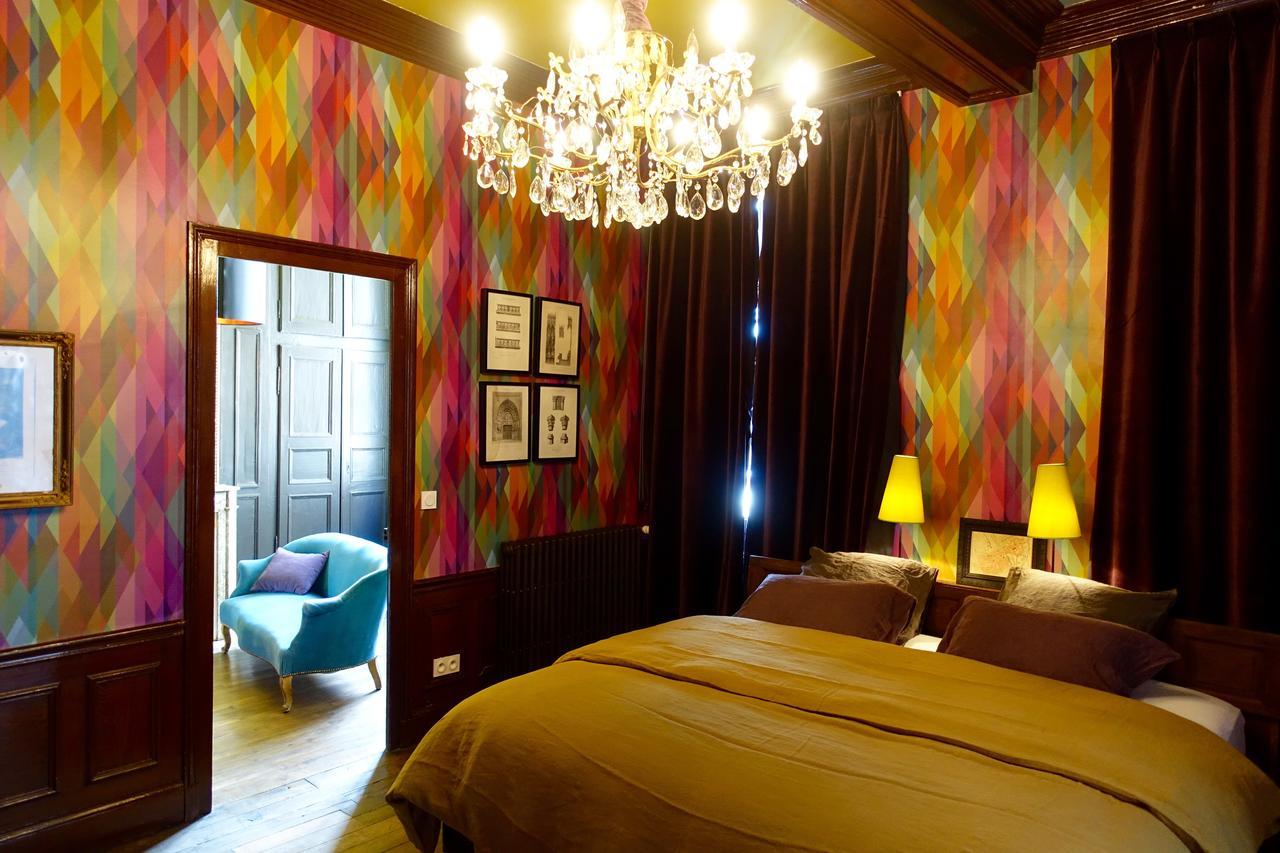 トロワ Le Jardin De La Cathedrale Bed & Breakfast エクステリア 写真