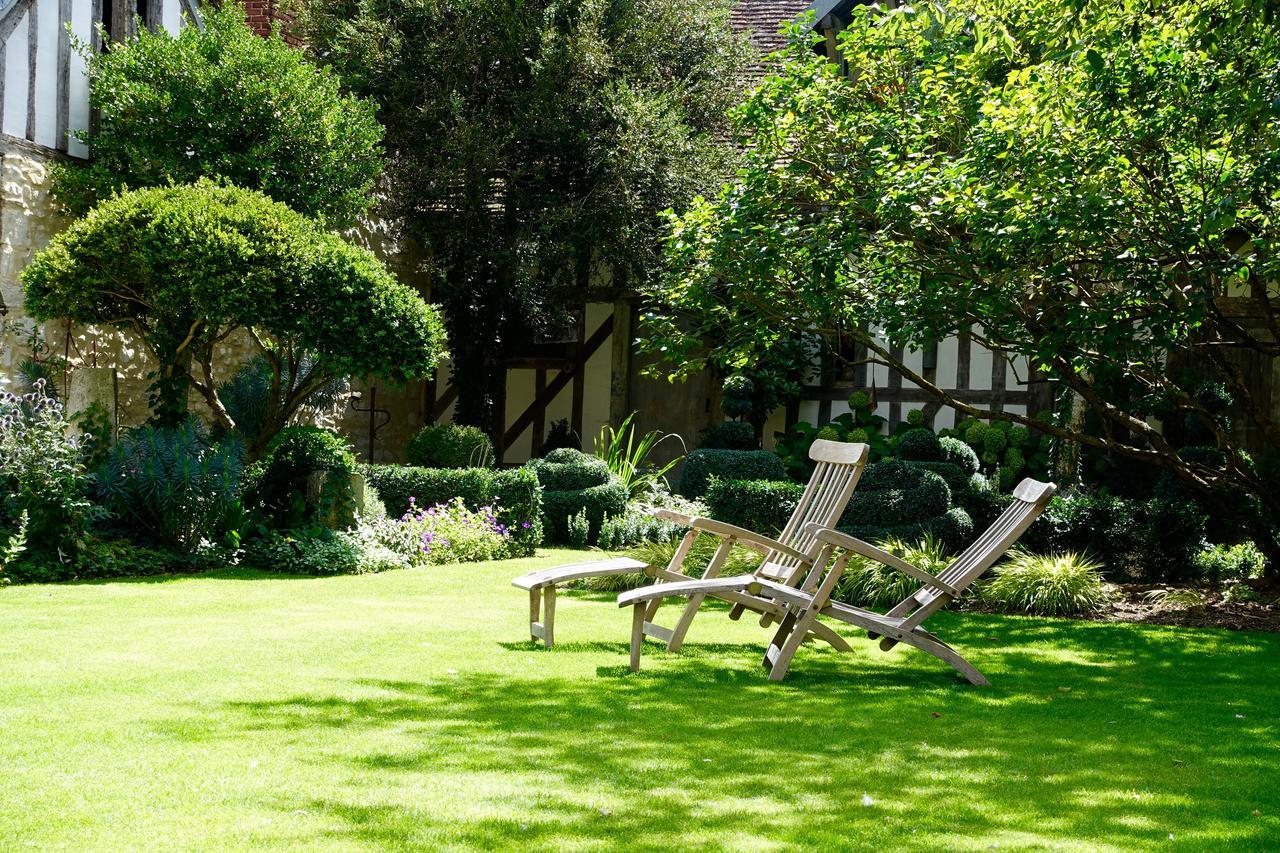 トロワ Le Jardin De La Cathedrale Bed & Breakfast エクステリア 写真