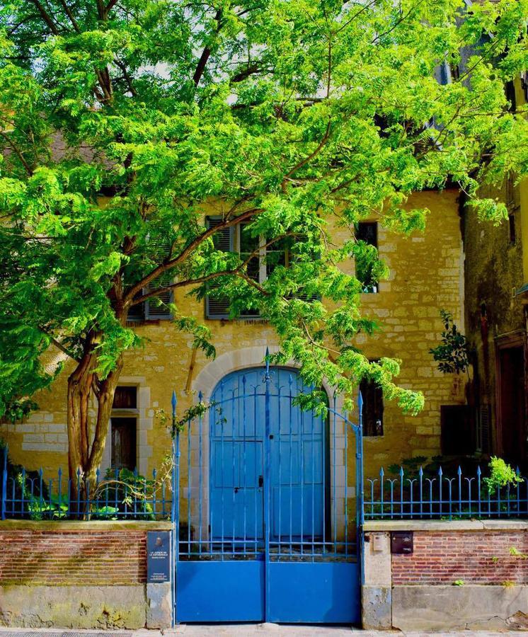 トロワ Le Jardin De La Cathedrale Bed & Breakfast エクステリア 写真