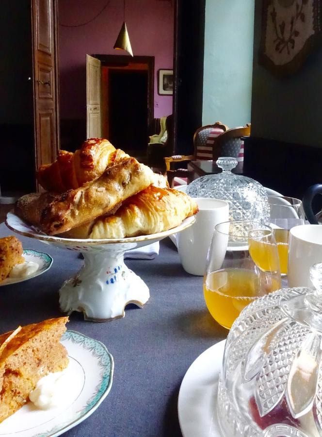 トロワ Le Jardin De La Cathedrale Bed & Breakfast エクステリア 写真